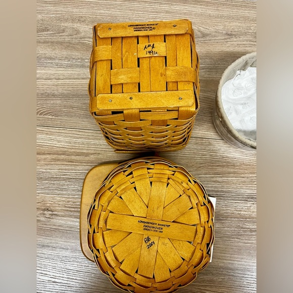 VINTAGE Longaberger Set - Tissue Basket and Rings ‘N Things Basket 1996 / 2001 - Picture 3 of 7
